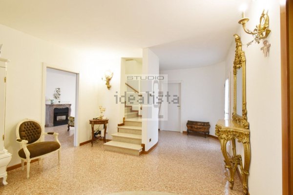 casa indipendente in vendita a Loreggia