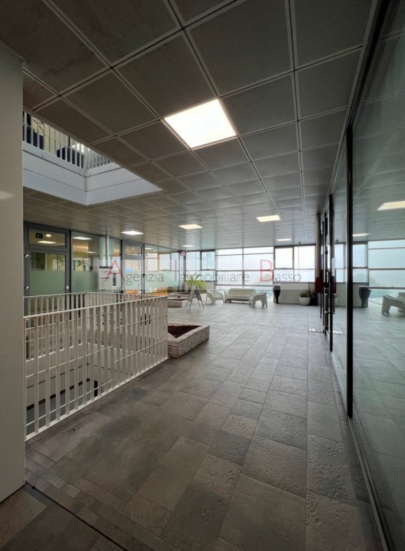 ufficio in vendita a Loreggia