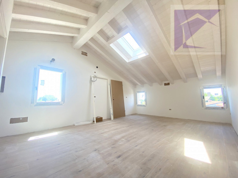 appartamento in vendita a Loreggia in zona Loreggiola