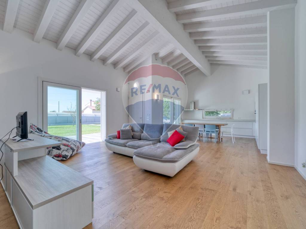 casa indipendente in vendita a Loreggia