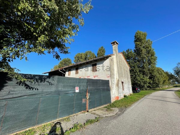 casa indipendente in vendita a Loreggia