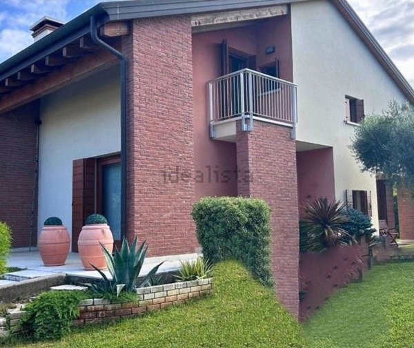 casa indipendente in vendita a Loreggia