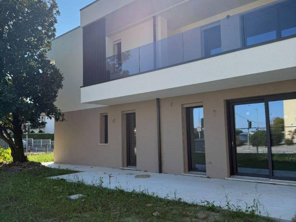 appartamento in vendita a Loreggia in zona Loreggiola