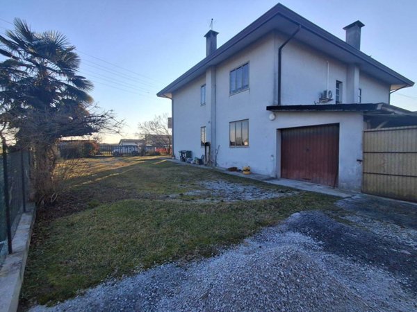 casa indipendente in vendita a Loreggia