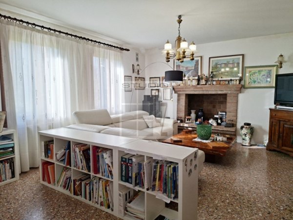 casa indipendente in vendita a Loreggia