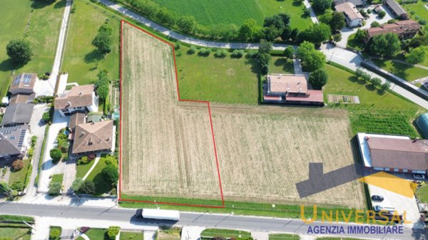 terreno edificabile in vendita a Loreggia