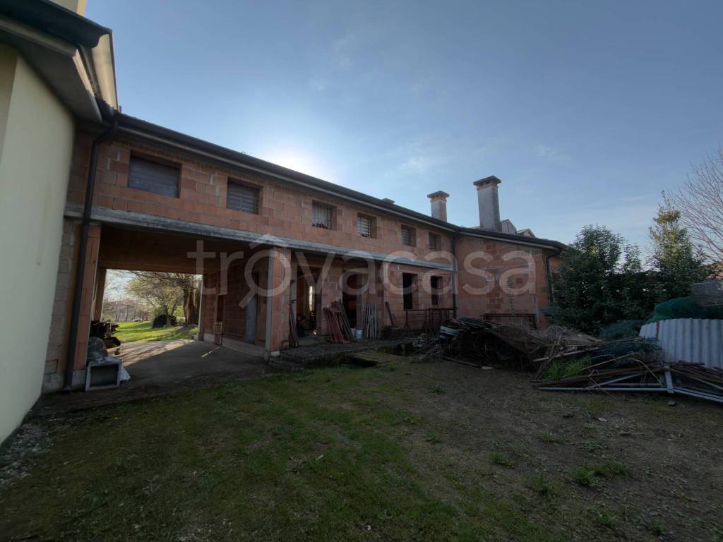 casa indipendente in vendita a Loreggia
