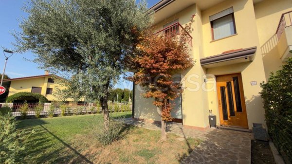 casa indipendente in vendita a Loreggia