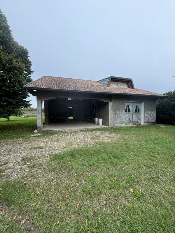 casa indipendente in vendita a Loreggia in zona Loreggiola
