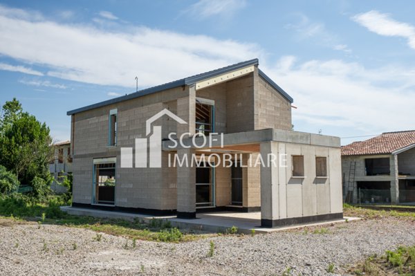 casa indipendente in vendita a Loreggia in zona Loreggiola