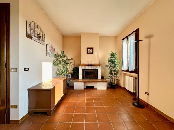 appartamento in vendita a Lozzo Atestino in zona Valbona