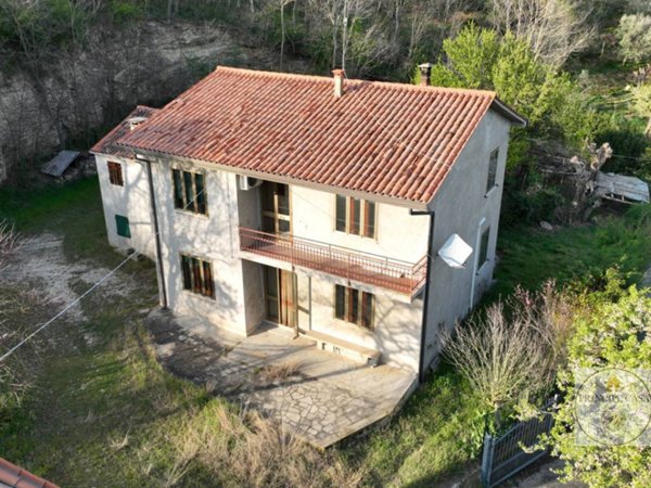 casa indipendente in vendita a Lozzo Atestino