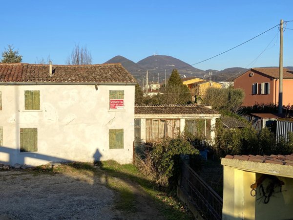 casa indipendente in vendita a Lozzo Atestino