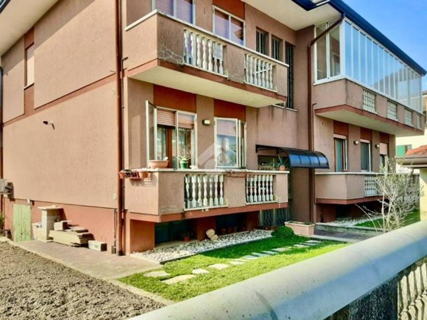 appartamento in vendita a Lozzo Atestino