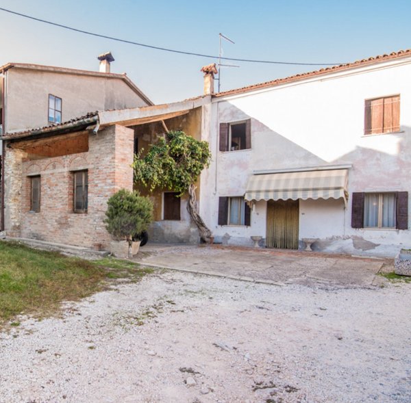 casa indipendente in vendita a Lozzo Atestino