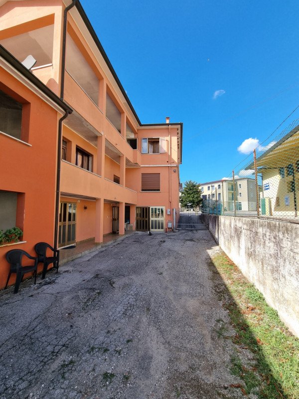 casa indipendente in vendita a Lozzo Atestino