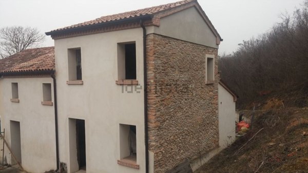 appartamento in vendita a Lozzo Atestino