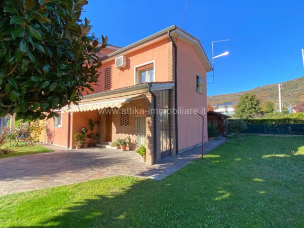casa indipendente in vendita a Lozzo Atestino