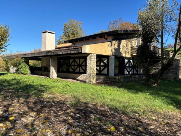 casa indipendente in vendita a Lozzo Atestino in zona Valbona