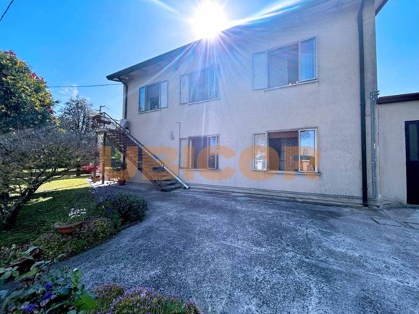 casa indipendente in vendita a Maserà di Padova in zona Bertipaglia