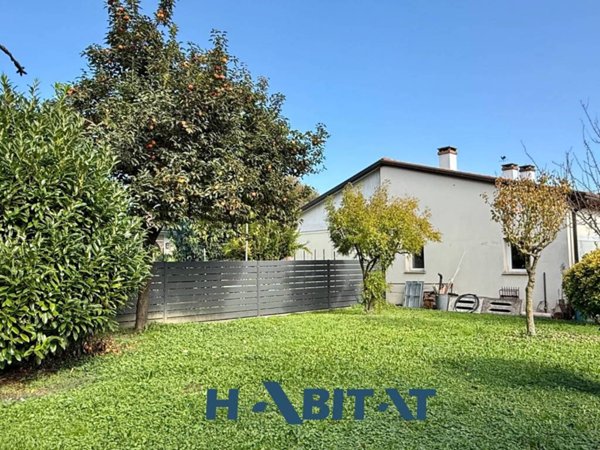 casa indipendente in vendita a Maserà di Padova in zona Bertipaglia