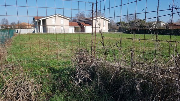 terreno edificabile in vendita a Maserà di Padova