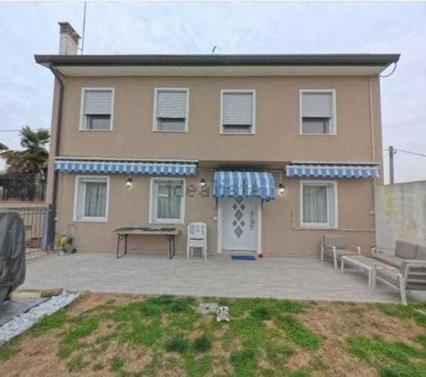 casa indipendente in vendita a Maserà di Padova in zona Bertipaglia