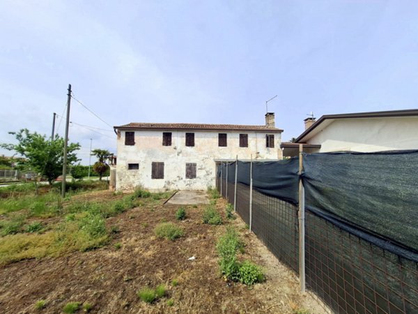 casa indipendente in vendita a Maserà di Padova in zona Bertipaglia