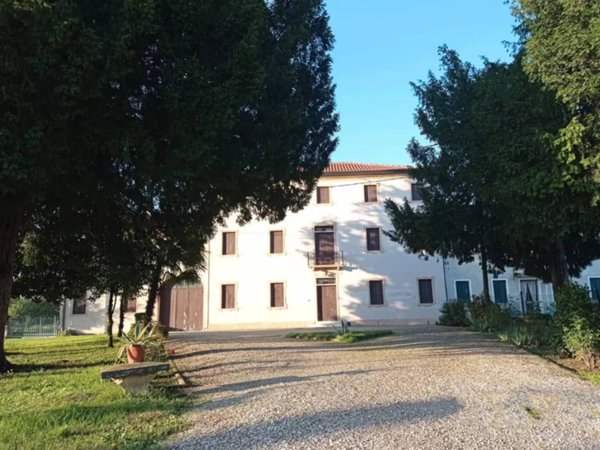 casa indipendente in vendita a Massanzago