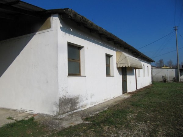 casa indipendente in vendita a Massanzago