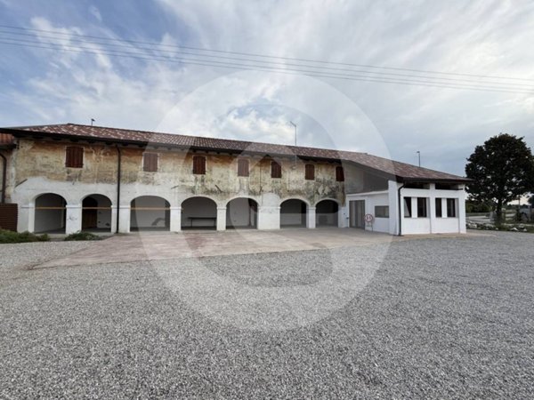 casa indipendente in vendita a Massanzago