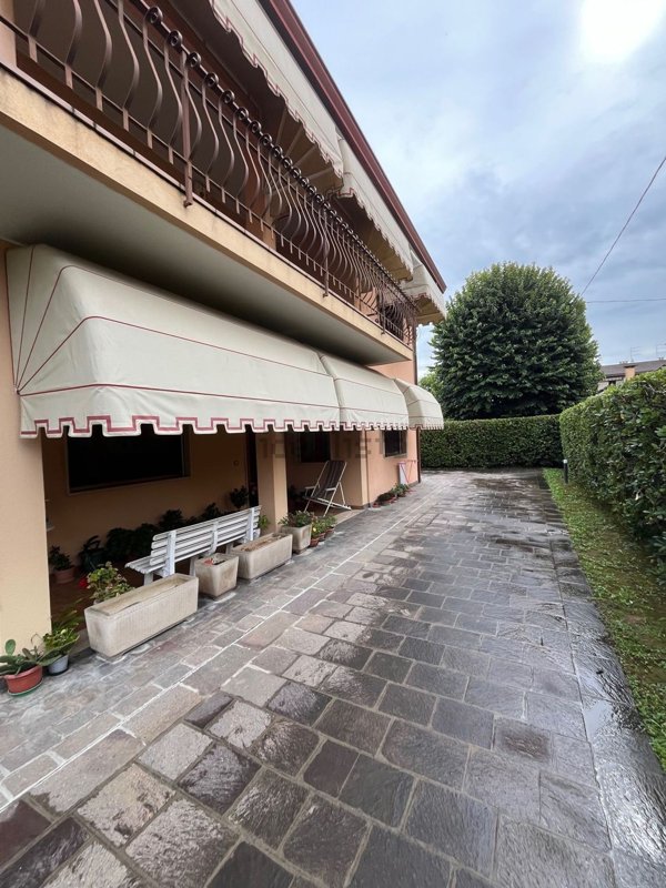 casa indipendente in vendita a Massanzago