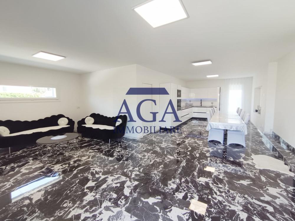 casa indipendente in vendita a Massanzago in zona Zeminiana