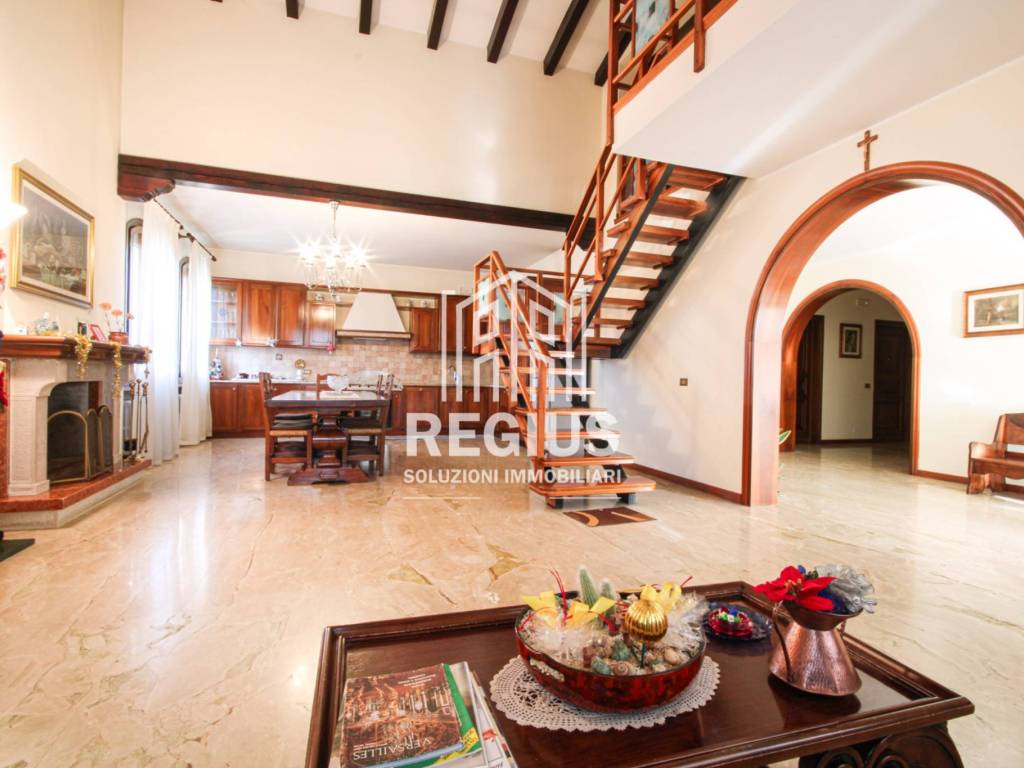 casa indipendente in vendita a Massanzago in zona Zeminiana