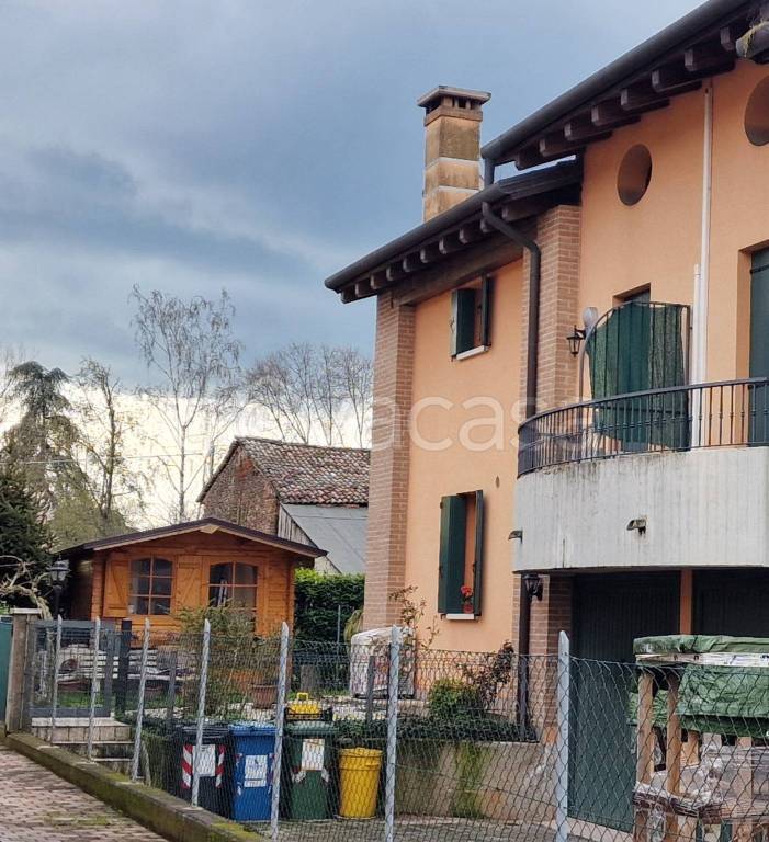 casa indipendente in vendita a Massanzago