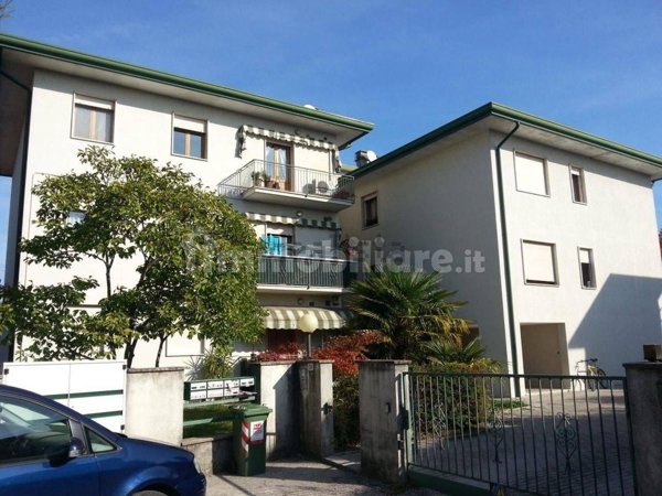 appartamento in vendita a Massanzago in zona San Dono