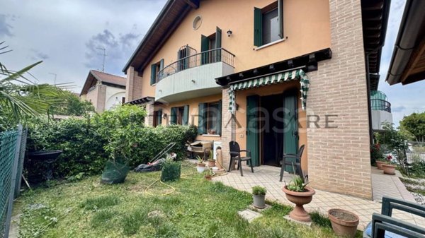 casa indipendente in vendita a Massanzago