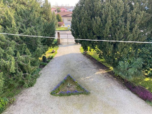 casa indipendente in vendita a Massanzago