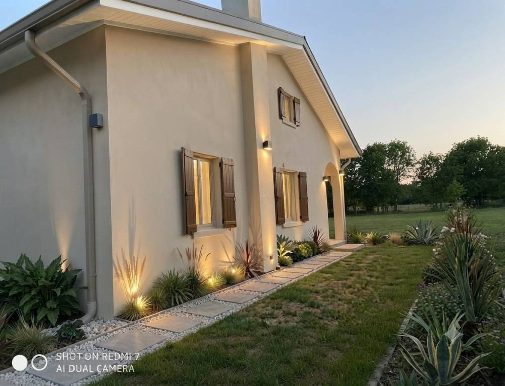 casa indipendente in vendita a Massanzago in zona San Dono