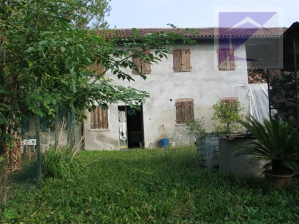 casale in vendita a Massanzago in zona San Dono