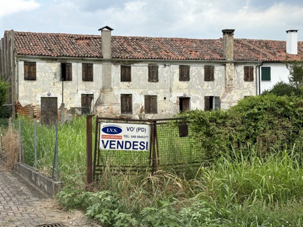 casa indipendente in vendita a Megliadino San Vitale