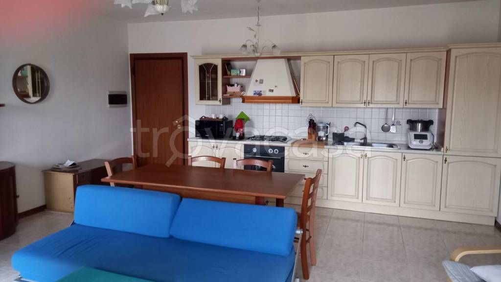 appartamento in vendita a Megliadino San Vitale