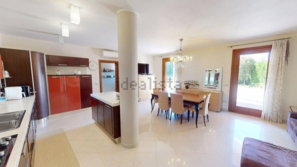 casa indipendente in vendita a Megliadino San Vitale