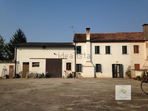 casa indipendente in vendita a Megliadino San Vitale