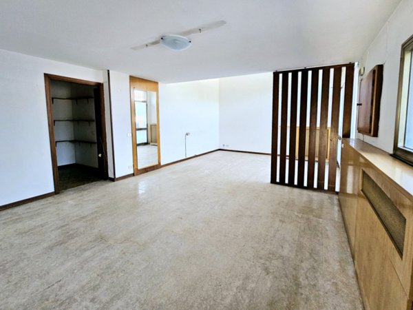 negozio in vendita a Megliadino San Vitale