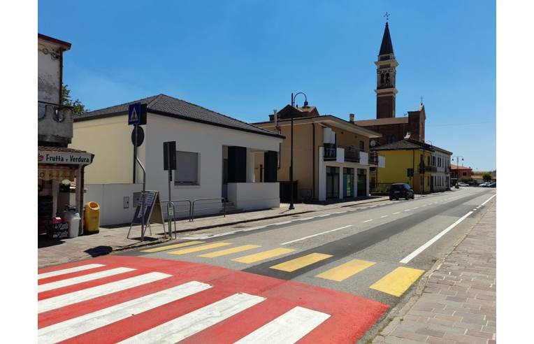 casa indipendente in vendita a Megliadino San Vitale
