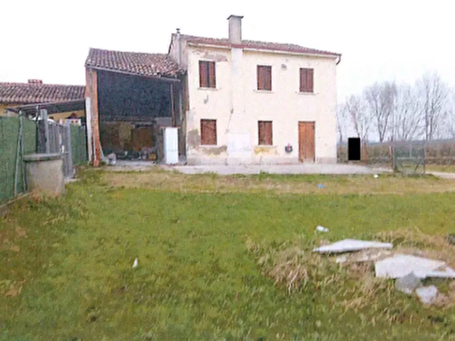 casa indipendente in vendita a Megliadino San Vitale