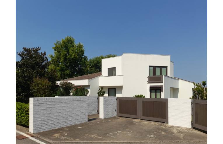 casa indipendente in vendita a Megliadino San Vitale