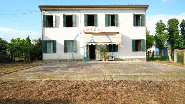 casa indipendente in vendita a Merlara