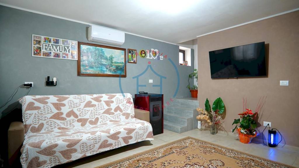 casa indipendente in vendita a Merlara